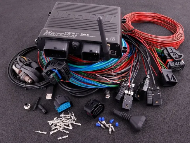 MaxxECU RACE PREMIUM 含1組LSU4.2寬頻含氧 + 飛線
