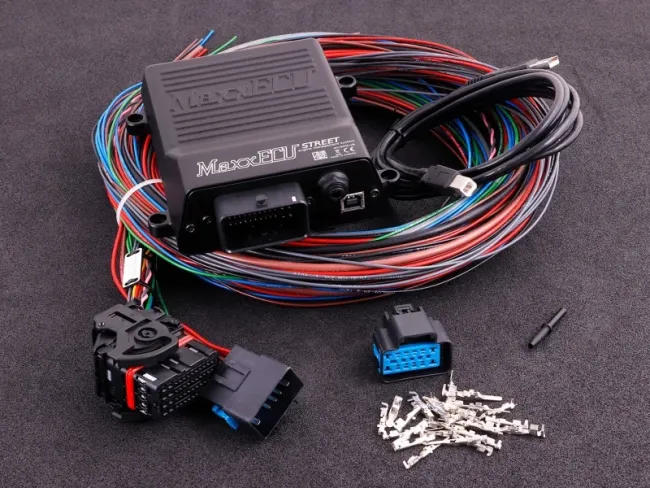 MaxxECU STREET unit with no accessories in box