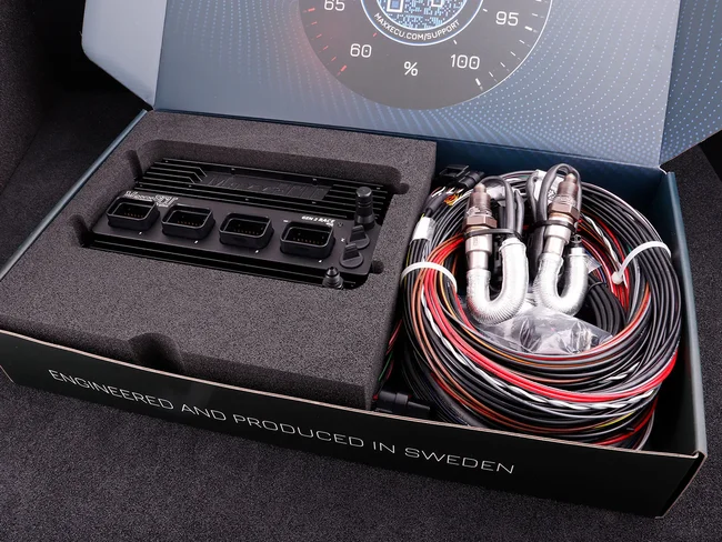 MaxxECU Gen2 Race 含飛線 + 2組 LSU5.2 寬頻含氧