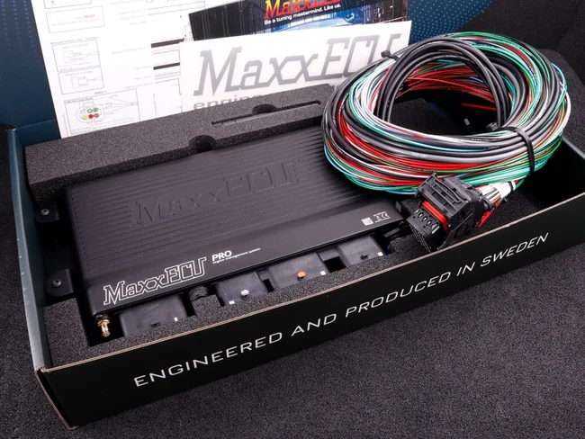  MaxxECU PRO Standard 含一組線組