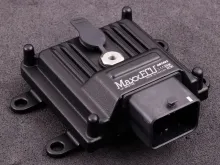 MaxxECU MINI unit with threaded MAP connection (without internal CAN resistor)